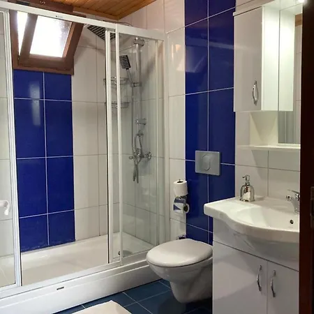 Hotel Kutle 3*