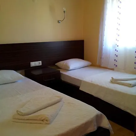 Kutle 3* Çıralı