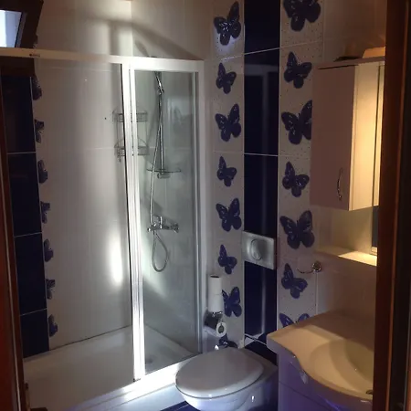 Hotel Kutle 3*