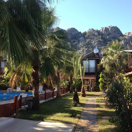 Kutle Hotel Çıralı