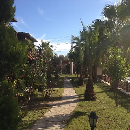 Kutle Hotel Çıralı