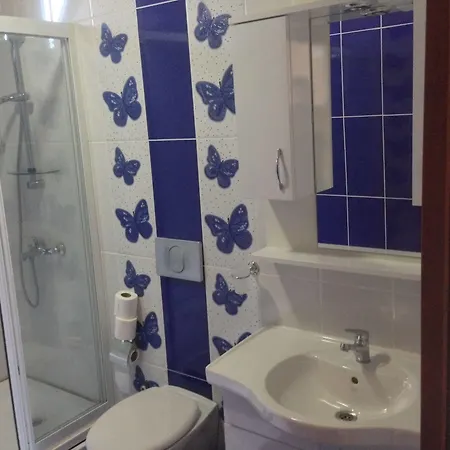 Kutle Hotel Çıralı