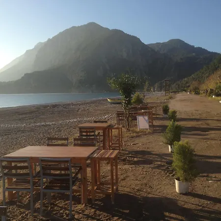 Kutle Hotel 3*