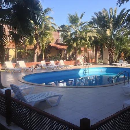 Hotel Kutle