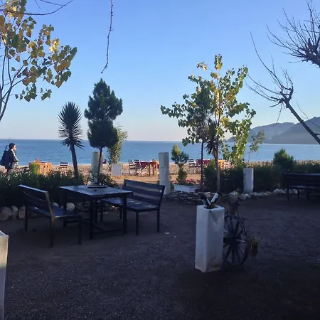 Kutle Hotel Çıralı