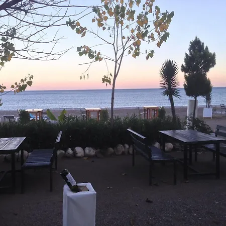 Hotel Kutle 3*
