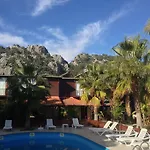 Kutle Szálloda 3*
